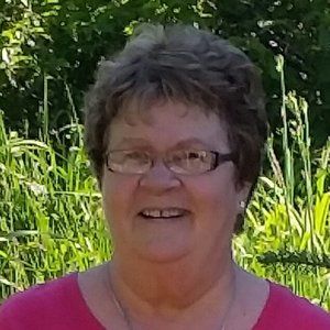 Meet your Posher, Kara